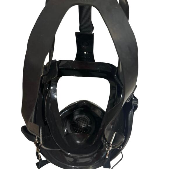 Honeywell 76008AS Series Full Face Respirator P/N 80802 is a Medium/Large size - Picture 5 of 8
